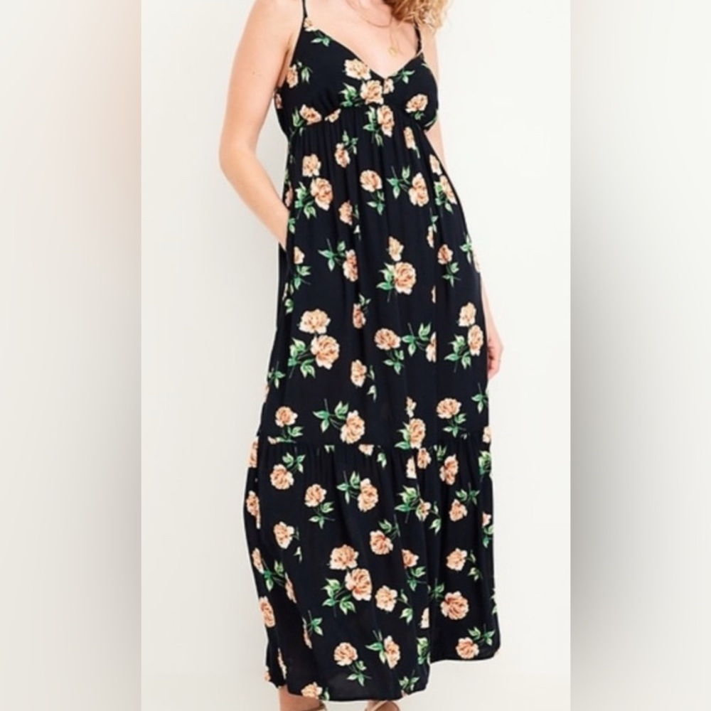 Old Navy Ditsy Black Grounded Floral Spring Summer Empire Waist Maxi Dress Small